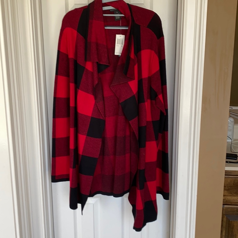 Ladies XL NWT red Buffalo cardigan Grace elements brand sweater